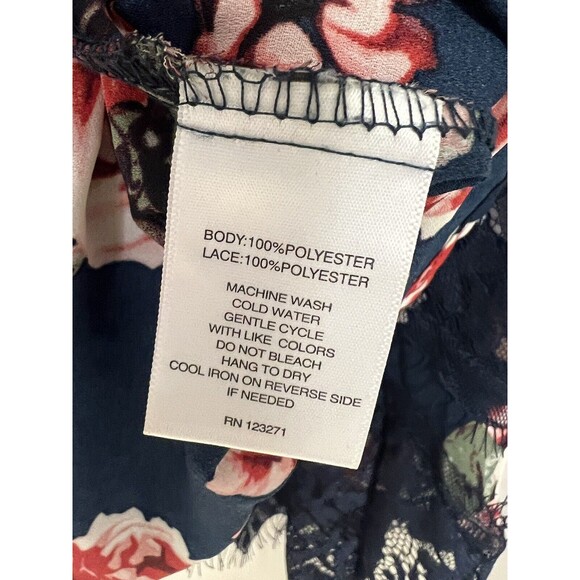 Wishful Park Woman's Blue Floral Semi Sheer Blouse Lace Bell Sleeves Sz Large - Picture 5 of 6